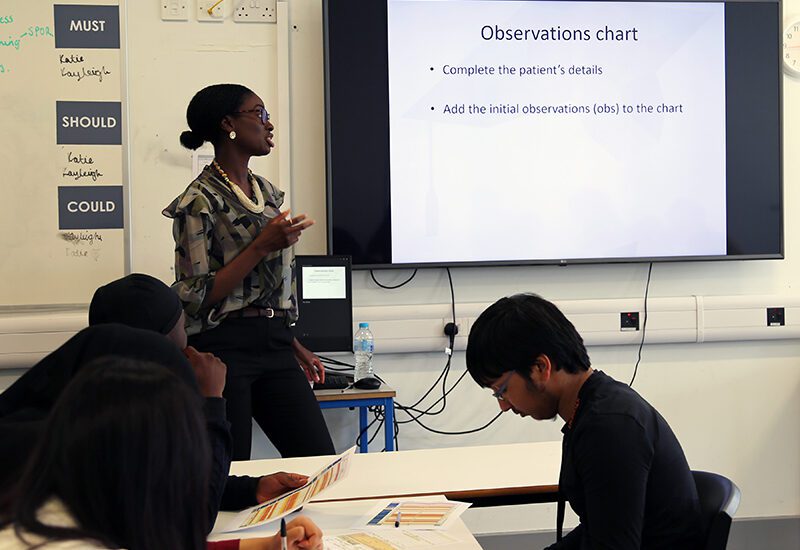 New City College Havering Sixth Form students aiming for a career in Medicine attended an insightful and interesting seminar run by NHS doctor Dr Sade Adu.